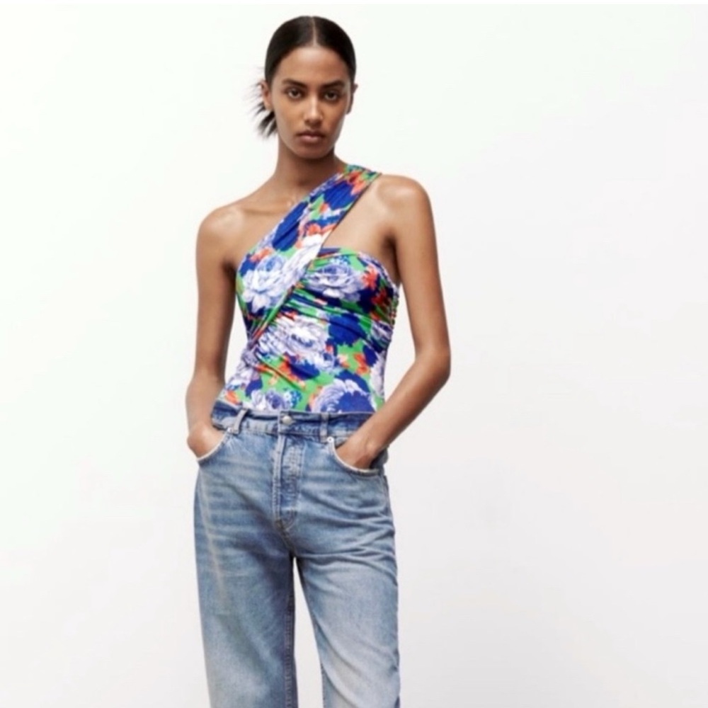 ZARA BLUE MULTI FLORAL ASYMMETRICAL BODYSUIT! - Picture 3 of 10